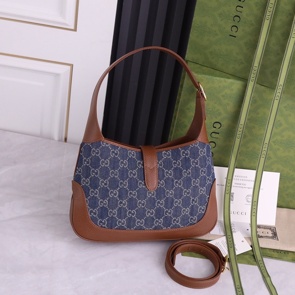 グッチバッグ側面デザイン